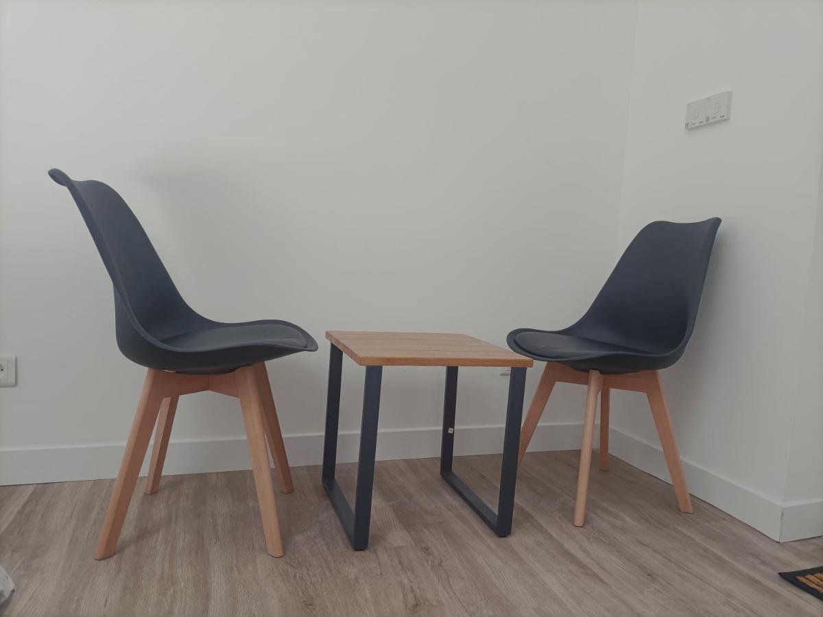 7 Minutes De L'Aeroport Cdg 4 Bed & Breakfast Thieux  Exterior photo
