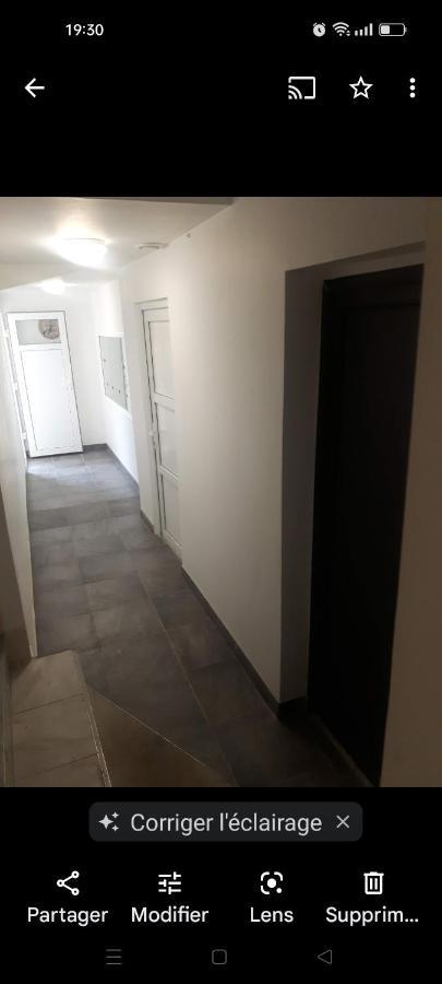 7 Minutes De L'Aeroport Cdg 4 Bed & Breakfast Thieux  Exterior photo